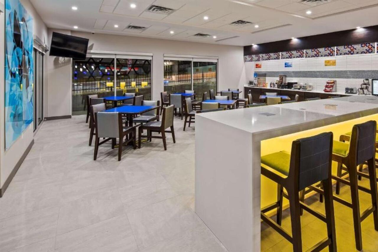 Glo Best Western Tulsa-Catoosa East Route 66 Εξωτερικό φωτογραφία
